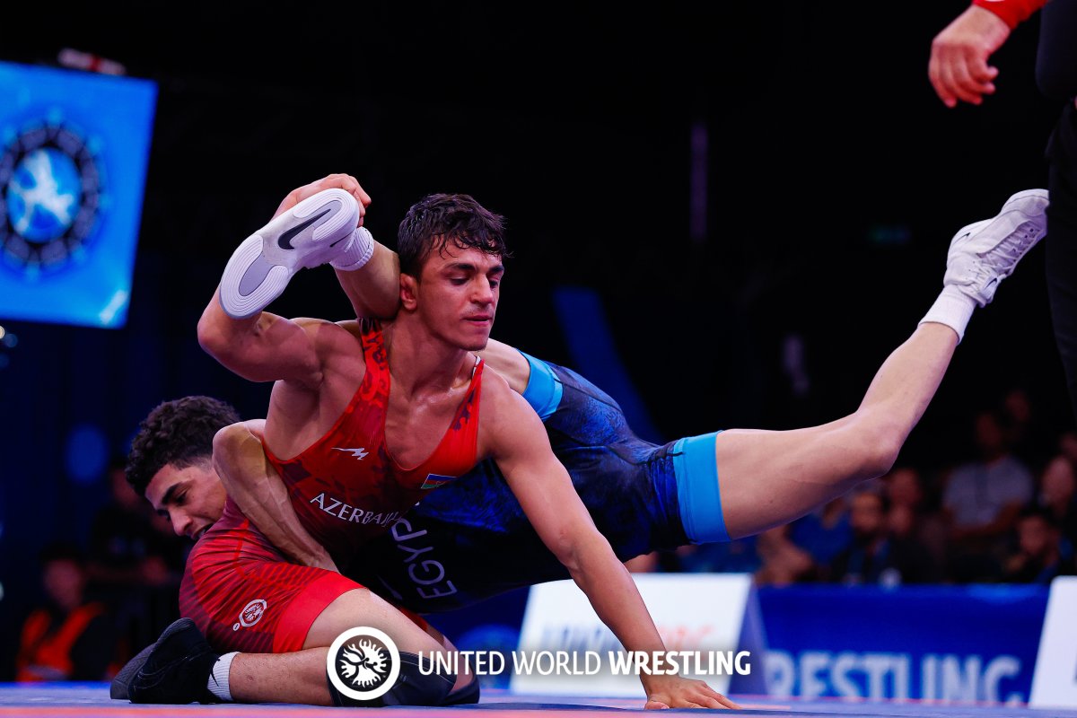 Девять медалей Азербайджана на чемпионате мира по борьбе в Словакии