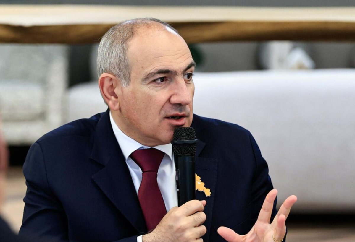 Пашинян объявил о новом курсе отношений с Россией и обвинил оппозицию в &laquo;мафиозном&raquo; заговоре
