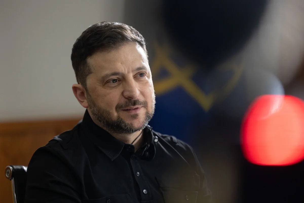 Зеленский: окно для дипломатического завершения конфликта с РФ - до конца лета 2027 года