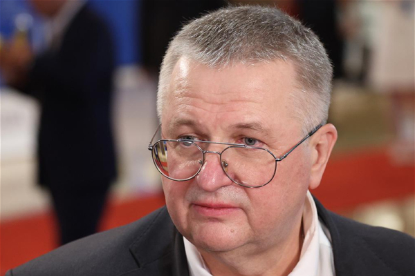 
Вице-премьер России о &laquo;вредителях и болезнях&raquo; в Армении