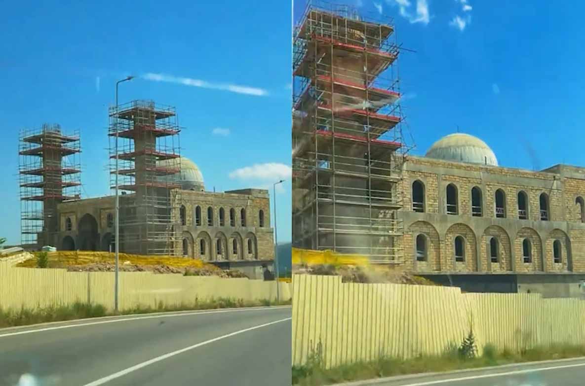 В Лачыне строится одна из крупнейших мечетей региона
