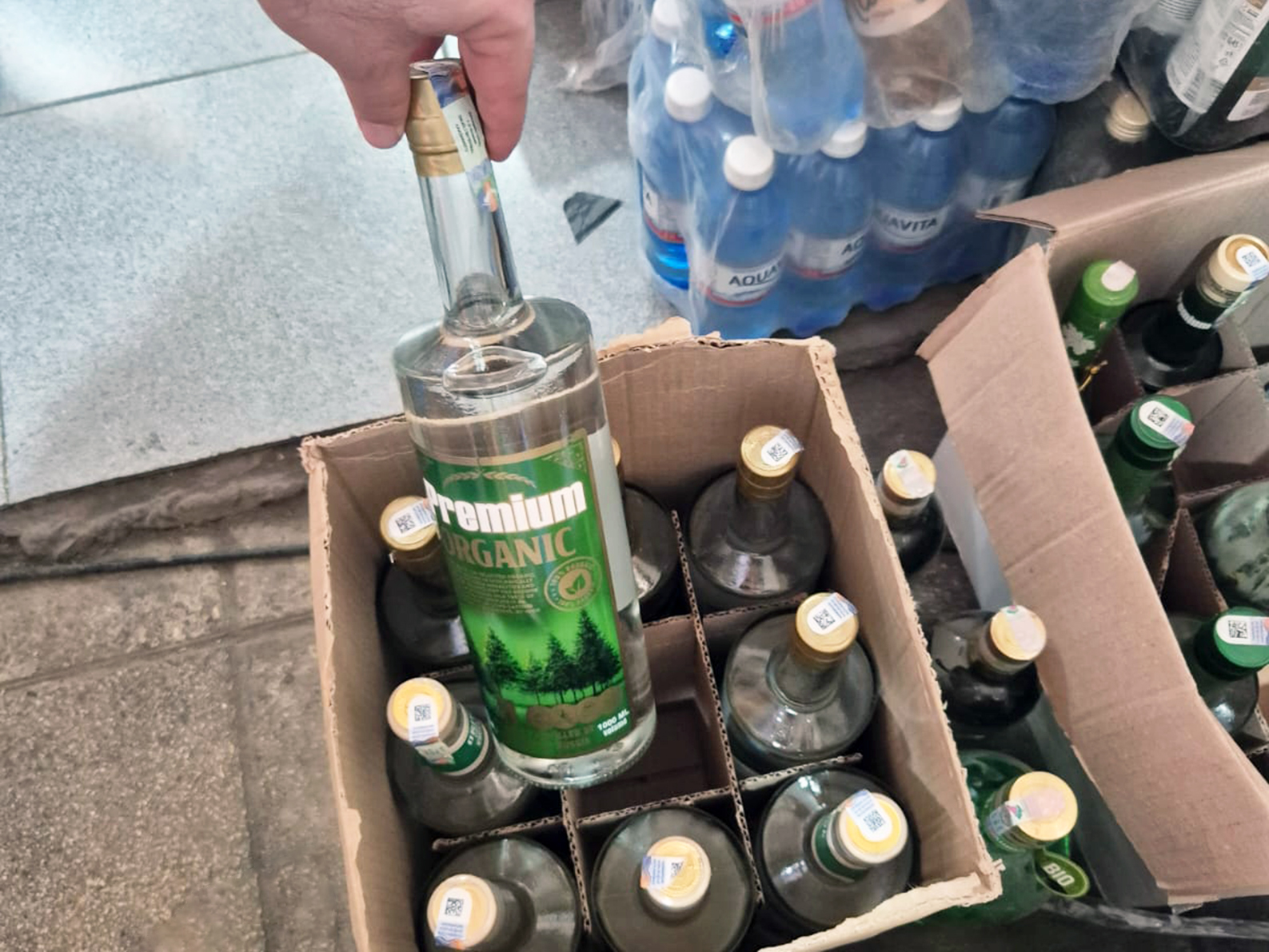 
В Азербайджане выявлены нарушения при продаже подакцизных товаров в 57 торговых точках