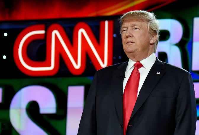 &laquo;Смертельная спираль&raquo;: Трамп вынес жесткий приговор телеканалу CNN