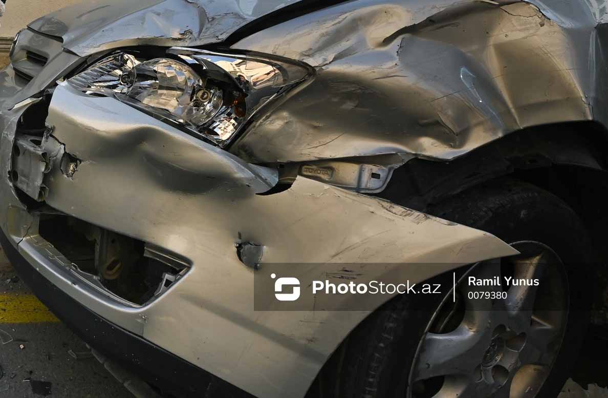В Кюрдамире перевернулся автомобиль, есть пострадавшие