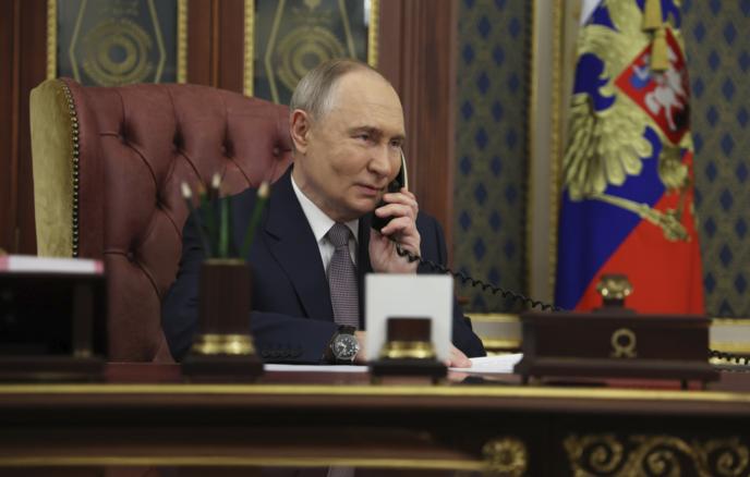 Путин по телефону поздравил Лукашенко с днем рождения