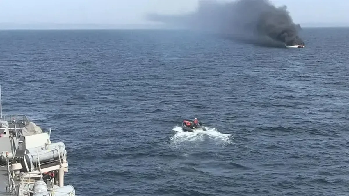 В Мраморном море столкнулись два турецких торговых судна