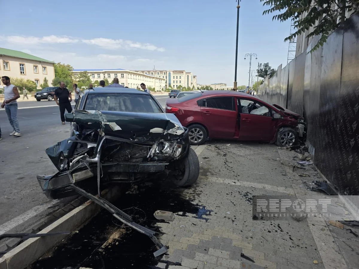 
В Нахчыване два человека пострадали в массовом ДТП