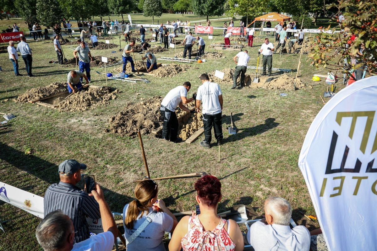 Кто быстрее выкопает могилу: и могильщики тоже соревнуются