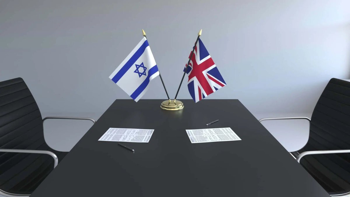 
Израиль жестко отвечает Британии