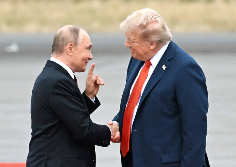 О чем говорил Путин с Трампом?