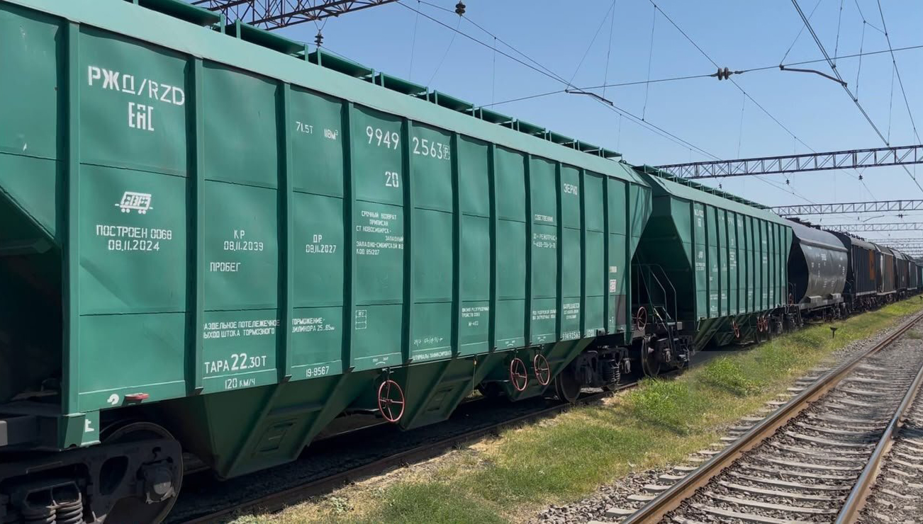 
Из Азербайджана транзитом в Армению отправлен очередной груз