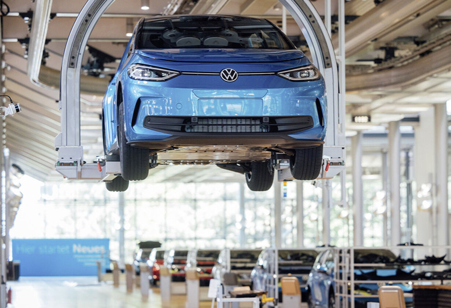 
Volkswagen выделяет 16 млрд евро на сокращение рабочих мест и закрытие заводов