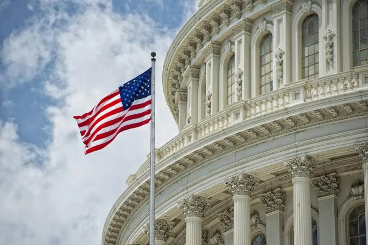 Axios: США готовят стратегию сдерживания Ирана после войны

