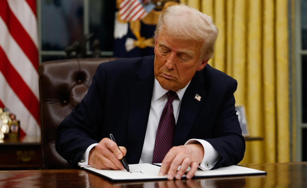 The Hill: Трамп подпишет закон об &laquo;адских санкциях&raquo; сегодня