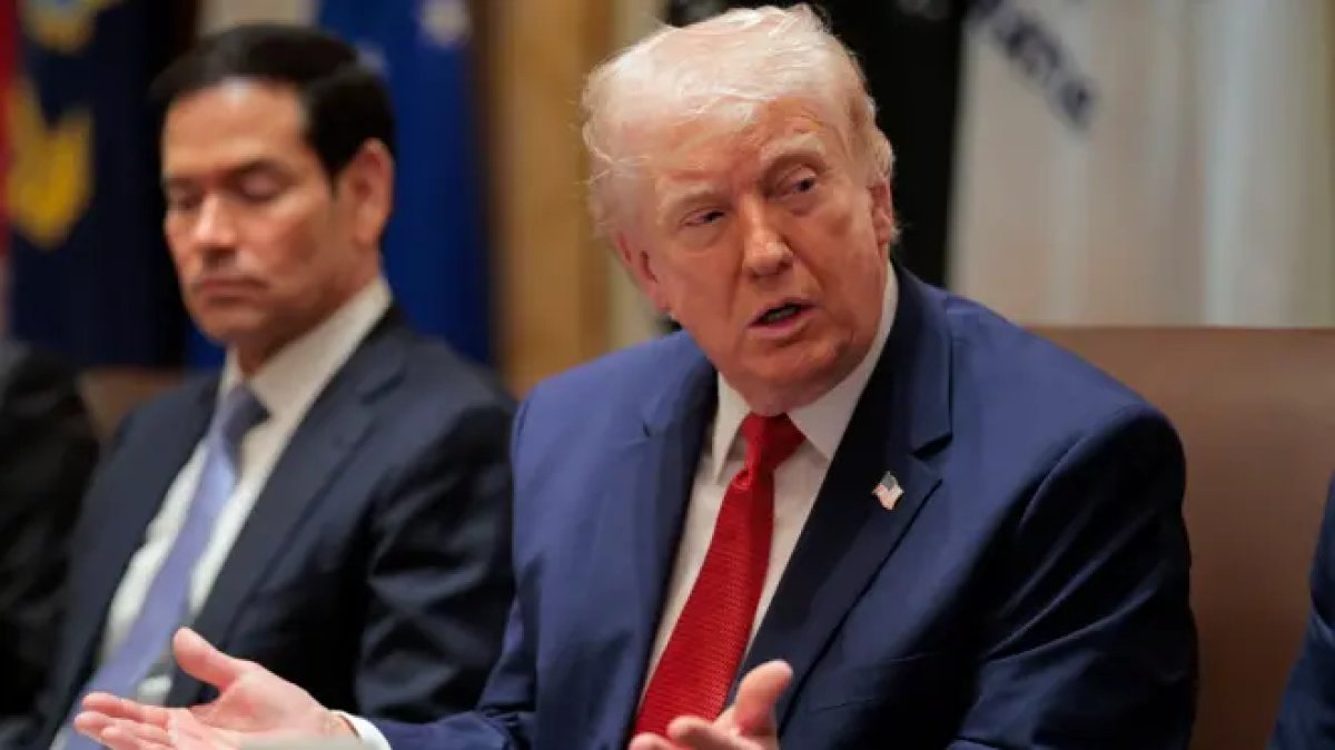 Трамп заявил о скором решении по Ирану и допустил встречу с Пезешкианом