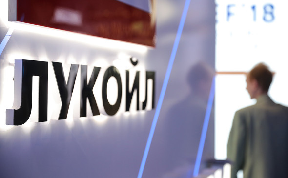 Сделка &laquo;Лукойл&raquo; с Carlyle &laquo;застряла&raquo; между ведомствами США