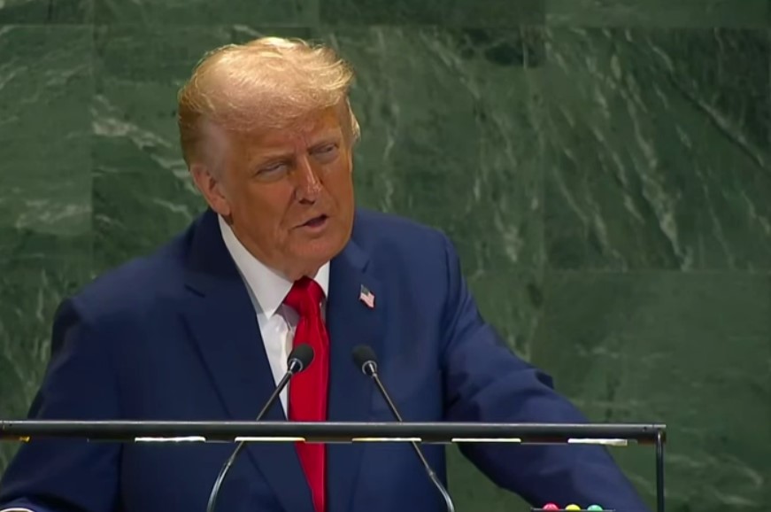 Трамп назвал срок окончания войны России и Украины