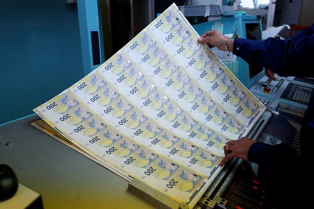В еврозоне решили напечатать деньги