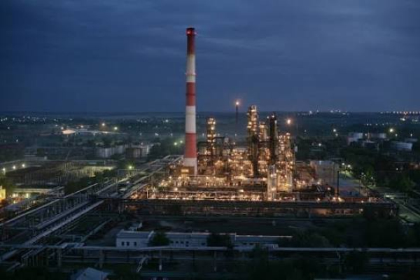 Атакованный дронами НПЗ &laquo;Роснефти&raquo; остановил переработку нефти