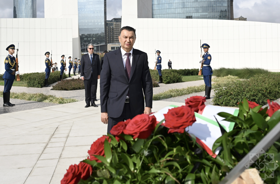 Премьер-министр Таджикистана посетил Парк Победы
