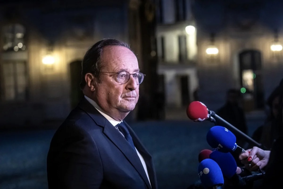 Олланд задумался о возвращении в президентскую гонку во Франции
