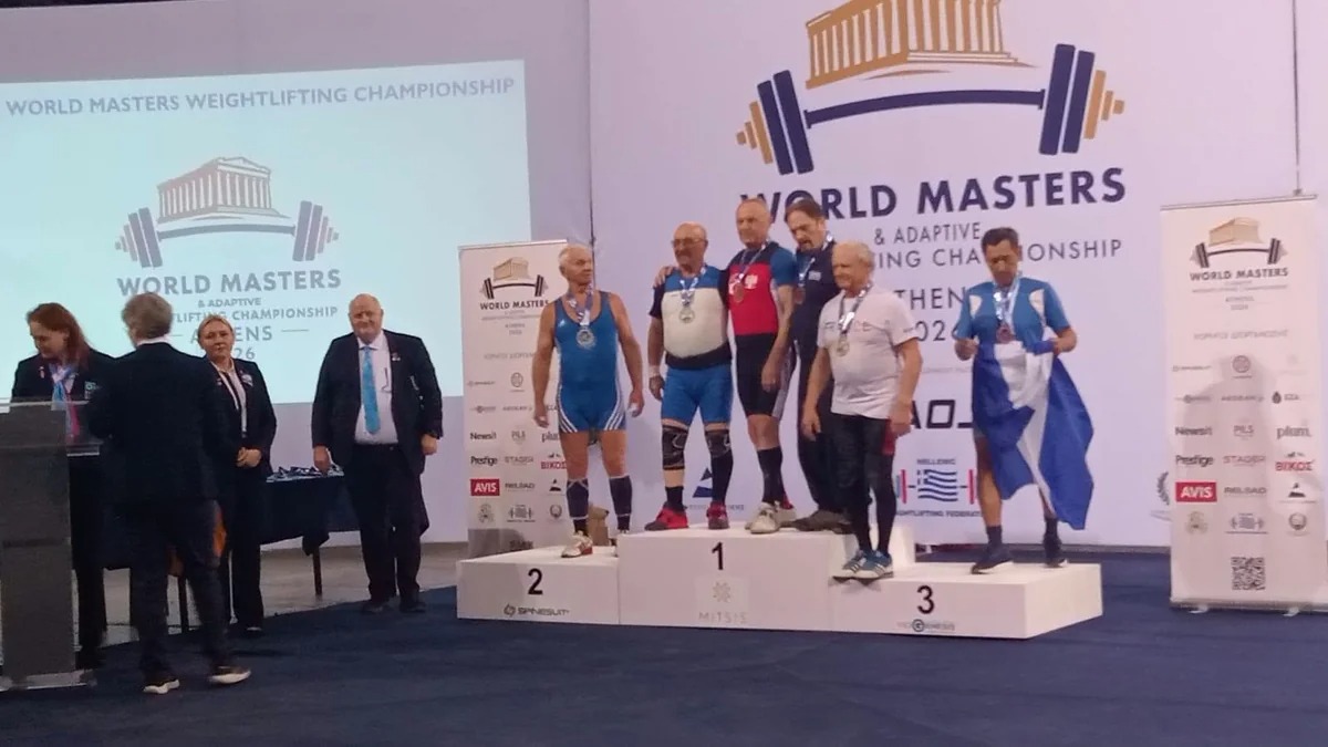 Азербайджанские тяжелоатлеты завоевали два золота и серебро на чемпионате мира