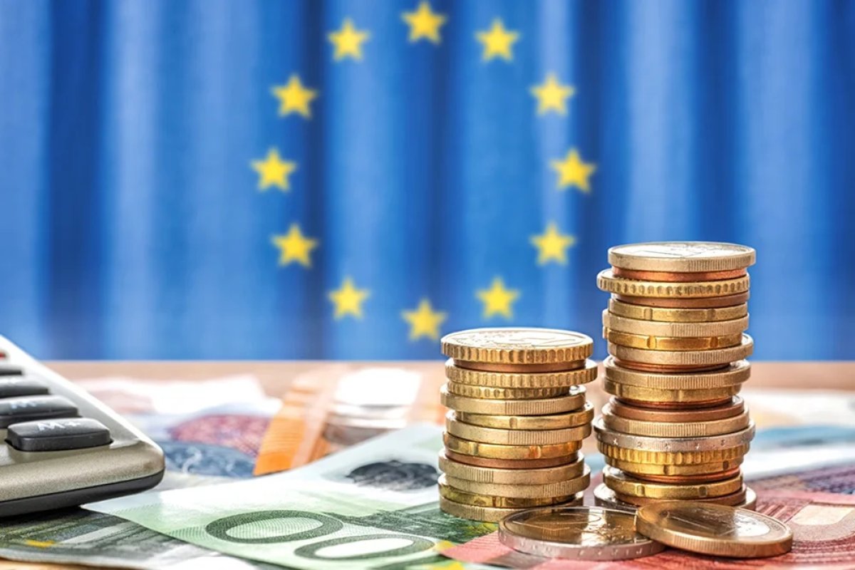 ЕС готовят к сокращению бюджета более чем на &euro;100 млрд