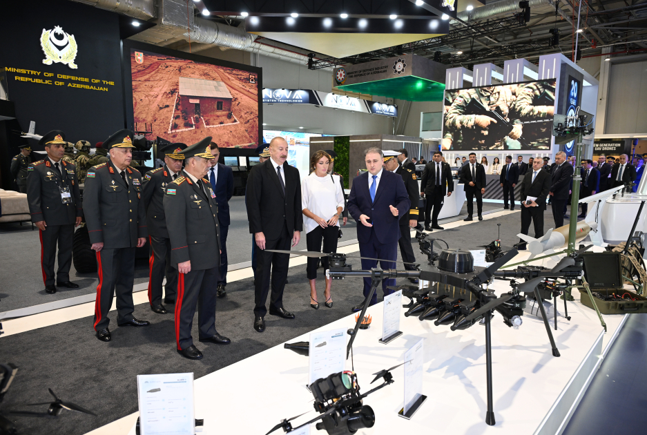 Президент Ильхам Алиев ознакомился с выставками ADEX 2026 и Securex Caspian БУДЕТ ОБНОВЛЕНО