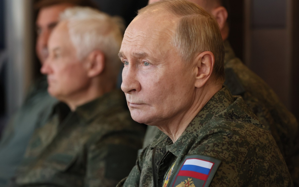 Путин посетил учения ОДКБ