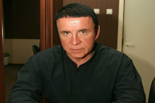 Умер Кашпировский