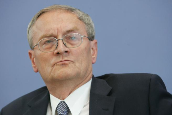 Экс-главу разведслужбы ФРГ задержали по подозрению в шпионаже