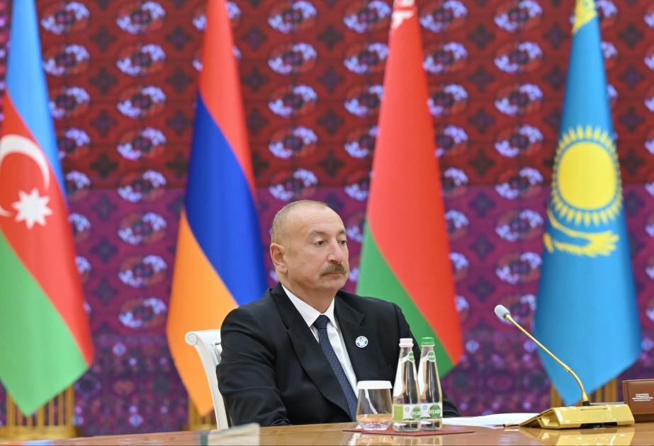
Президент Ильхам Алиев: За прошедшие годы СНГ утвердилось в качестве востребованной площадки для поддержания политического диалога