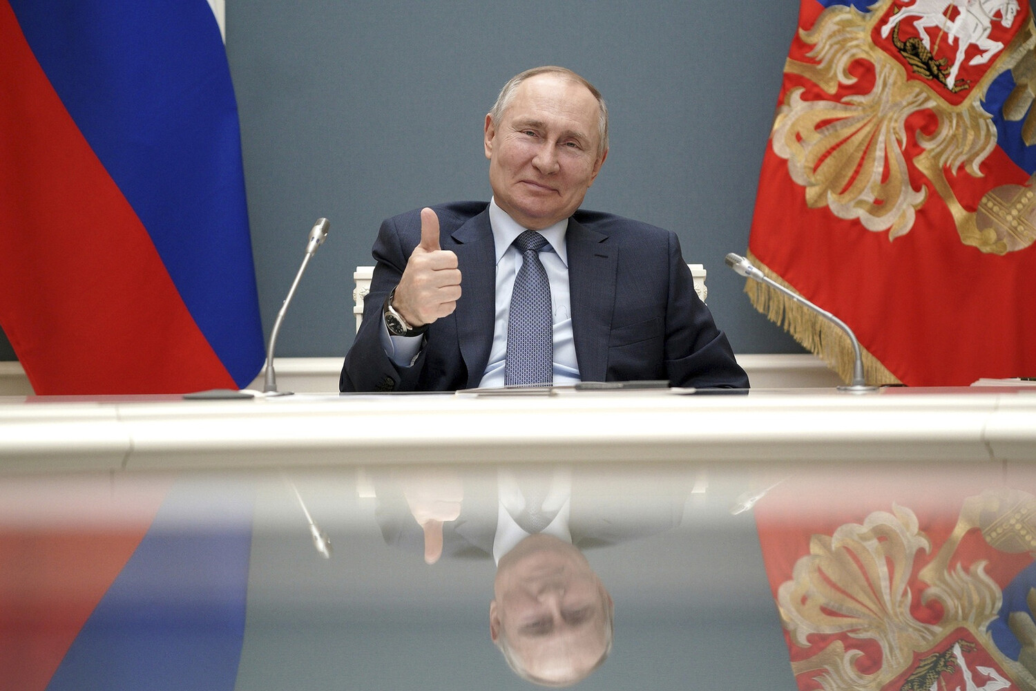 Путин раскрыл детали разговора с Трампом: &laquo;положительно отразится на глобальной экономике&raquo;