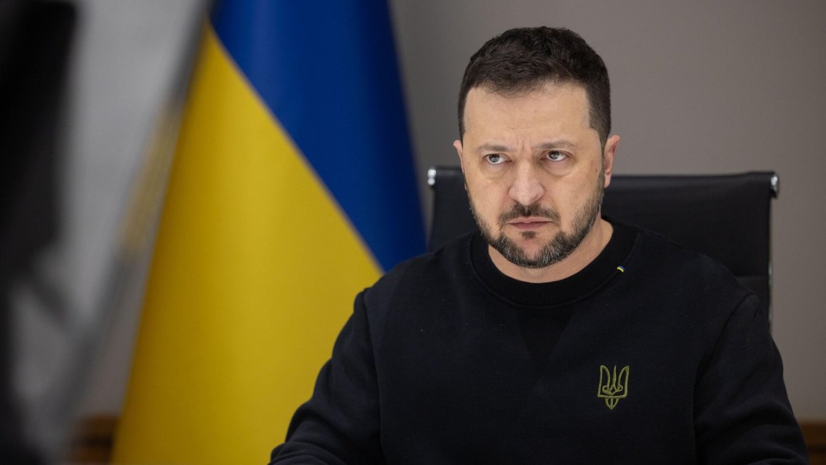 Зеленский назвал условие отказа Украины от ударов по российским НПЗ