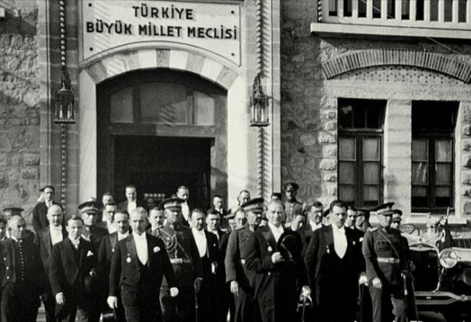 
В Турции отмечают 103-ю годовщину объявления Анкары столицей страны