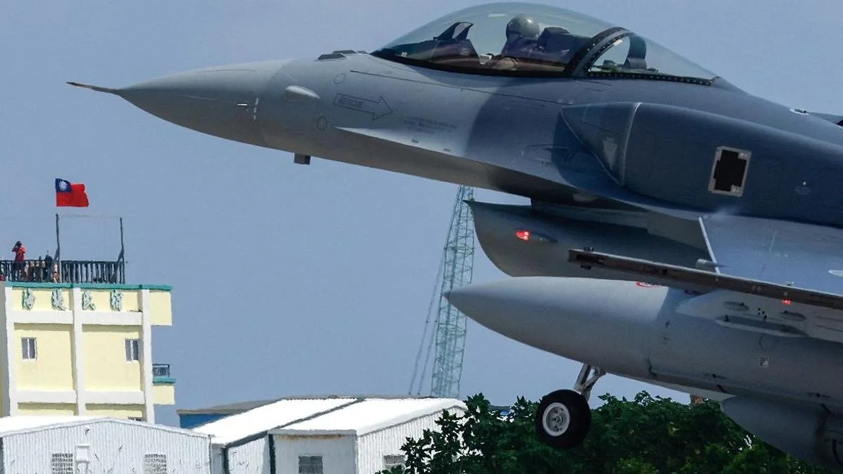 Тайвань ожидает новую партию американских F-16 до конца октября