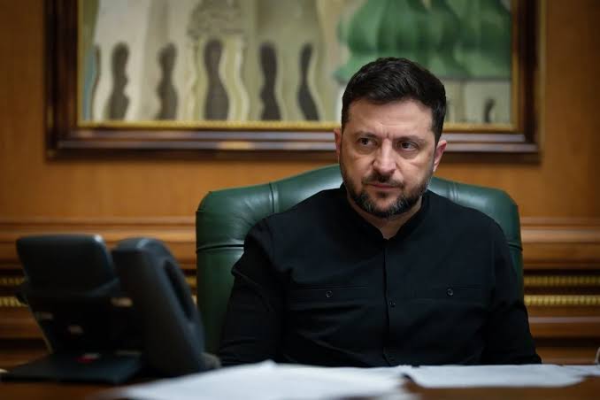 Зеленский заподозрил Вашингтон в попытке навязать Киеву капитуляцию