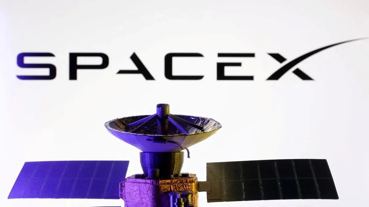 Таджикистан и SpaceX обсудили развитие спутникового интернета