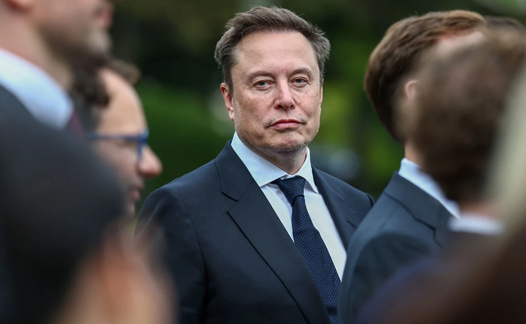 Маск назвал индийского миллиардера &laquo;настоящим хозяином Индии&raquo;