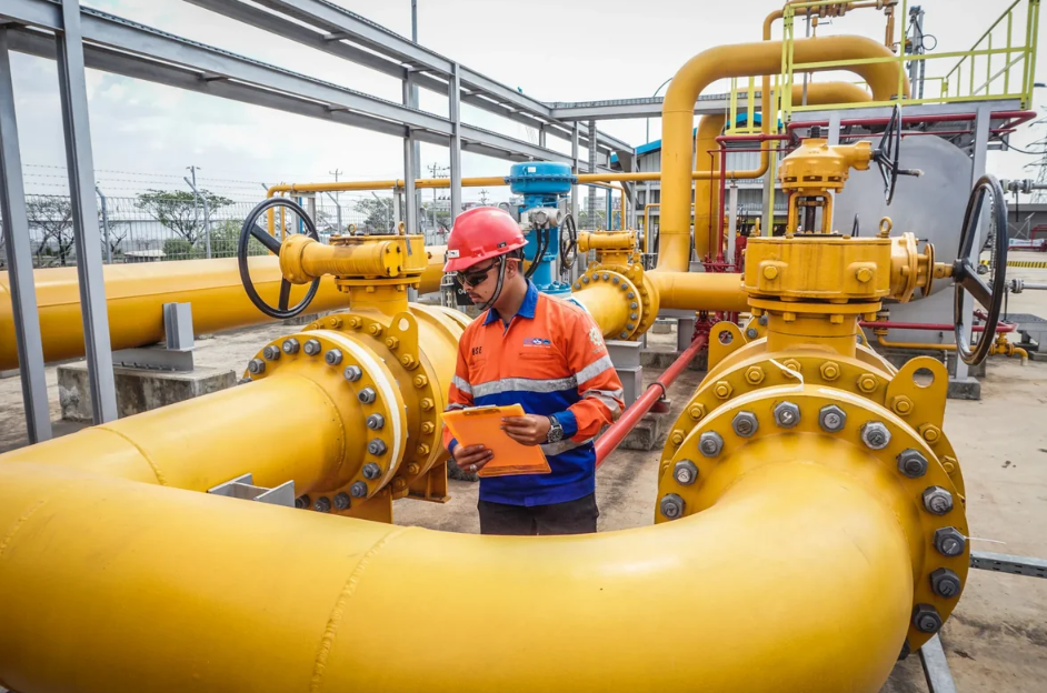 Индонезия сократила экспорт трубопроводного газа в Сингапур на 9%