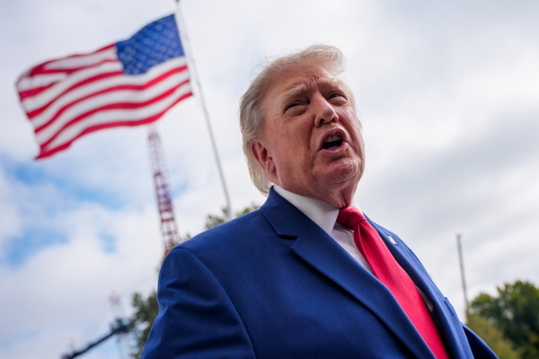Трамп хочет вести дела с Россией и Украиной