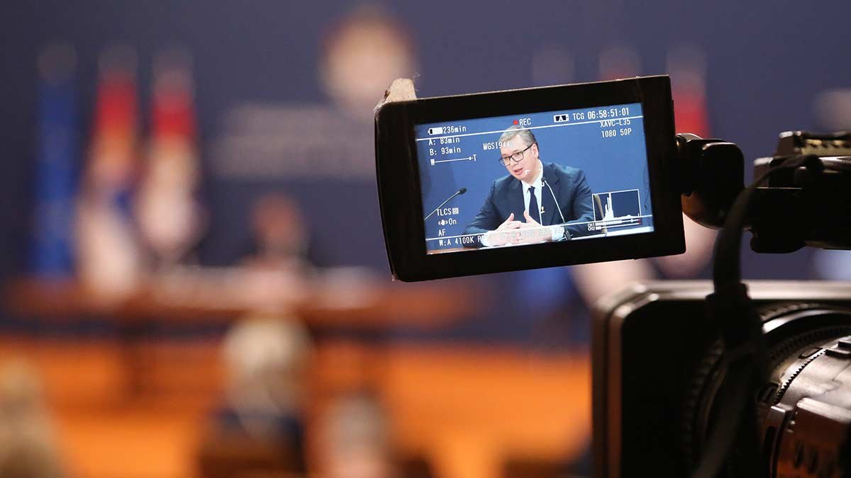 Кардиолог против Вучича: в Сербии внеочередные парламентские выборы