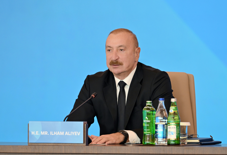 
Президент Азербайджана: Политика двойных стандартов должна быть полностью искоренена из международной политики