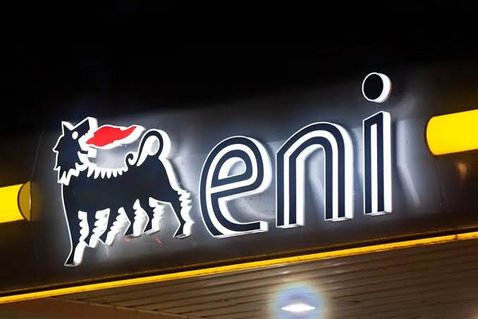 Итальянская Eni начала добычу газа на месторождении в Индонезии