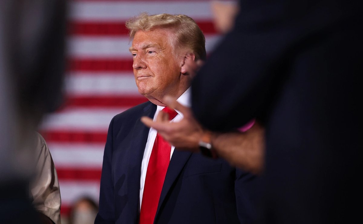Трамп: &laquo;Иранцы хотят говорить, а мы никуда не торопимся...&raquo;